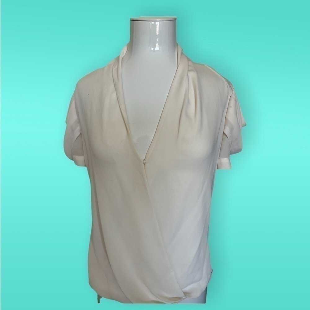 Bebe Gorgeous Top Size Small